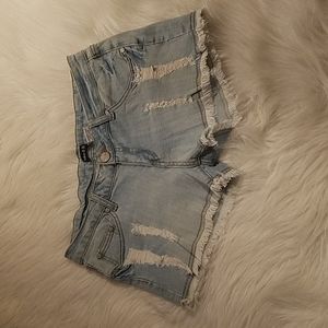 DOLCE & B DESTROYED CUT OFF SHORTS